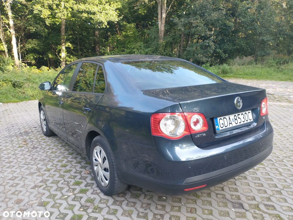 Volkswagen Jetta 1.9 TDI United - 5