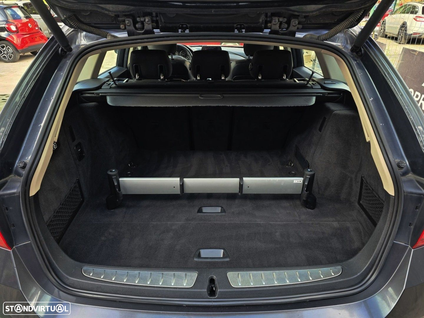 BMW 318 d Touring Auto Line Modern - 14