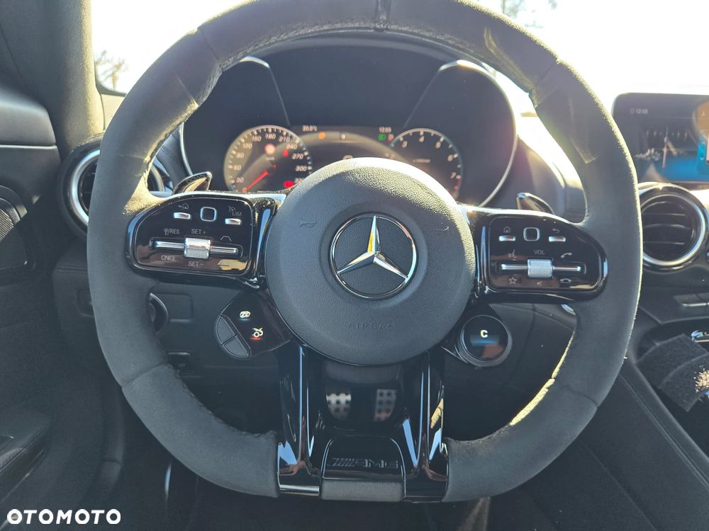 Mercedes-Benz AMG GT - 23