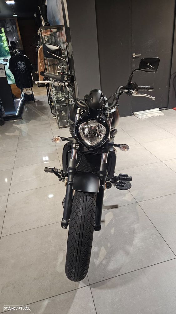 Kawasaki Vulcan S - 3