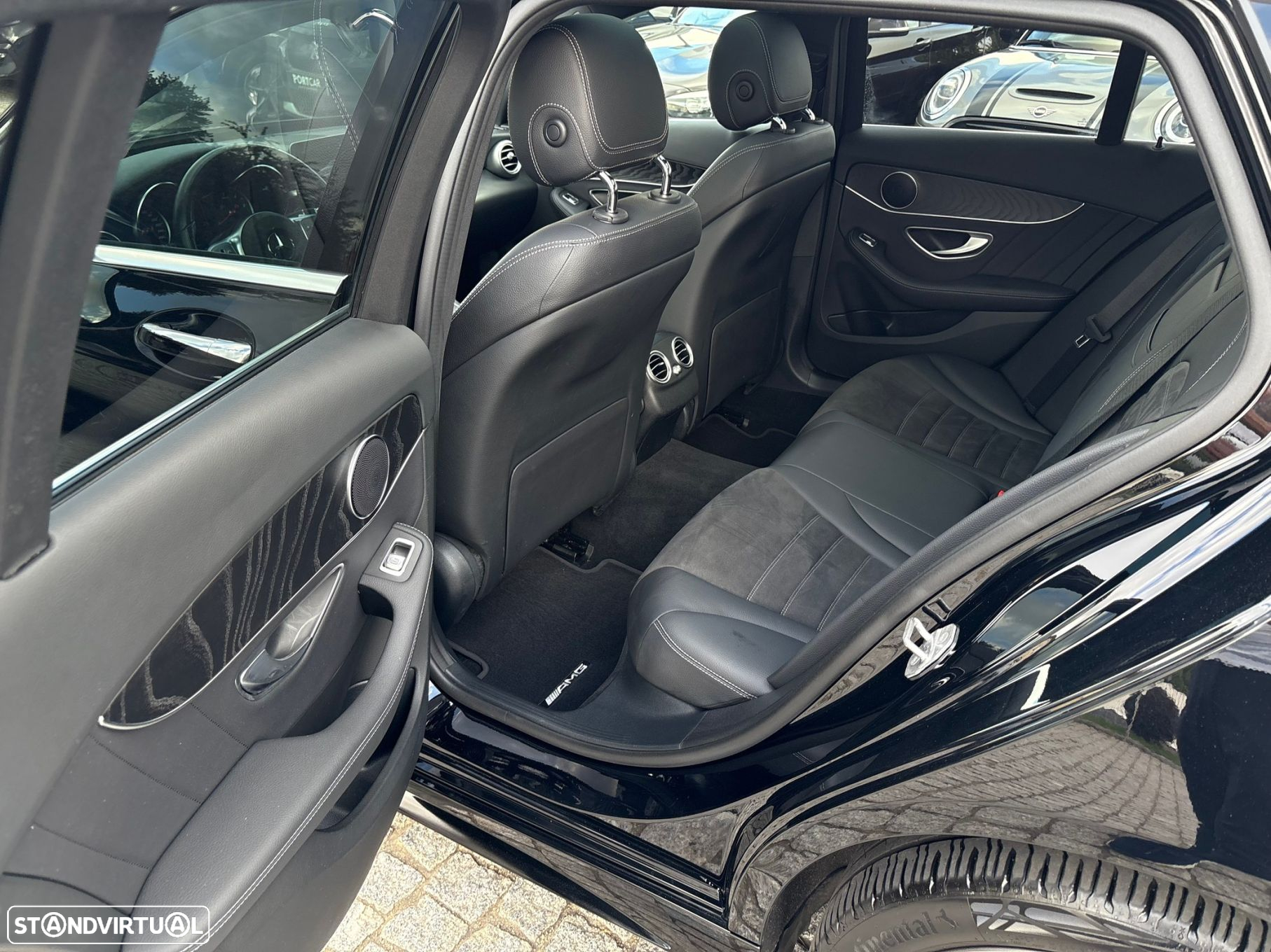 Mercedes-Benz C 300 de AMG Line - 36