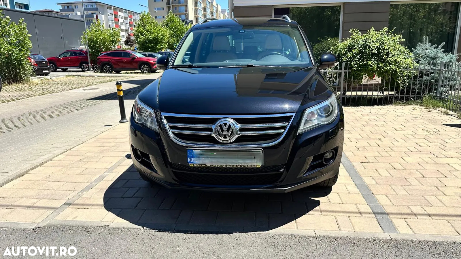 Volkswagen Tiguan 2.0 TDI 4Motion DSG Sport & Style - 6