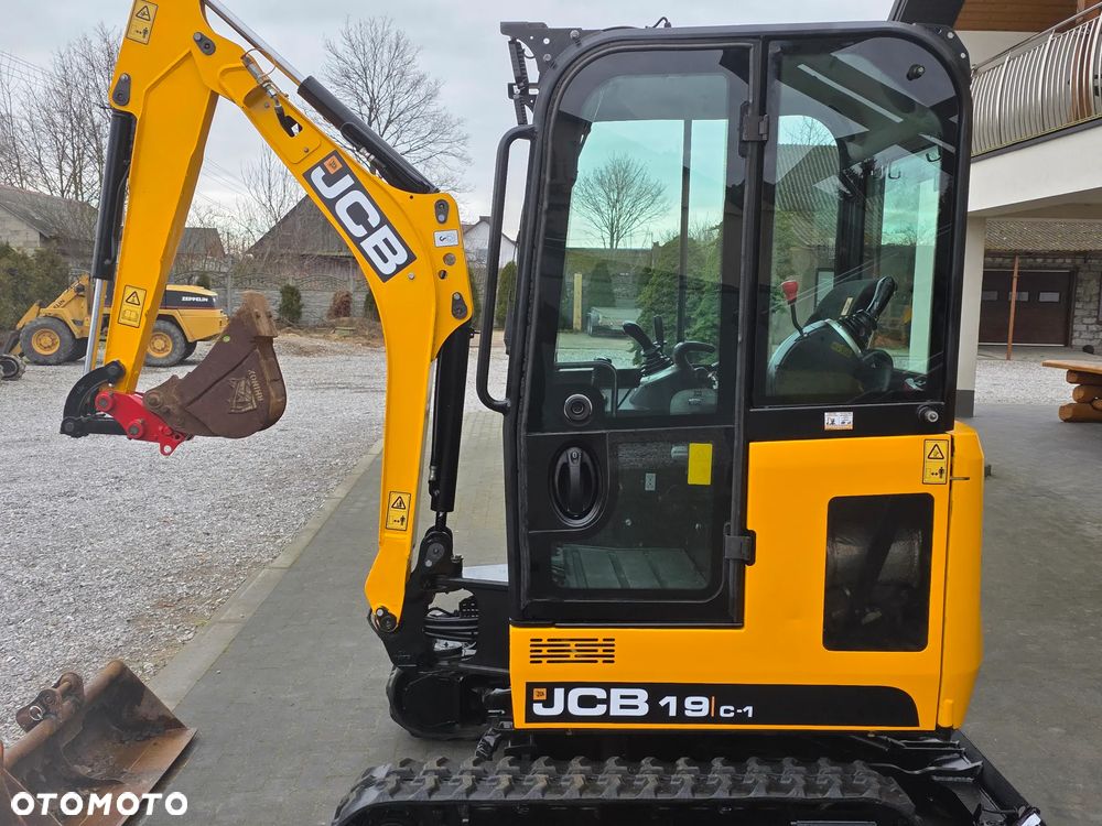 JCB JCB JCB JCB 19 C -1 ful opcja najbogatsza jak nowa mini koparka sprowadzona 8020 1 wł 8018 okazja 16 - 34