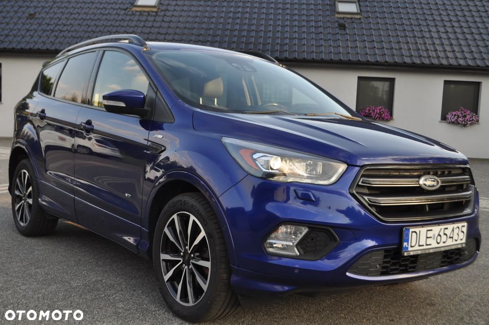 Ford Kuga 2.0 TDCi 4x4 ST-Line - 23