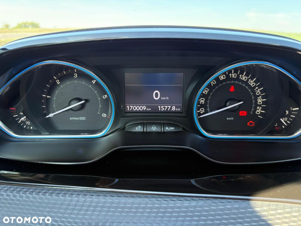 Peugeot 2008 e-HDi FAP 115 STOP & START Allure - 20