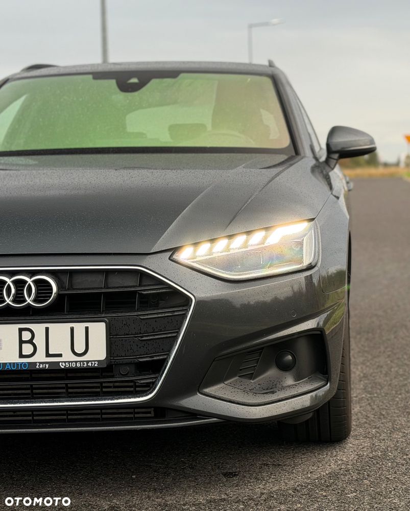Audi A4 Avant 35 TFSI S line - 23