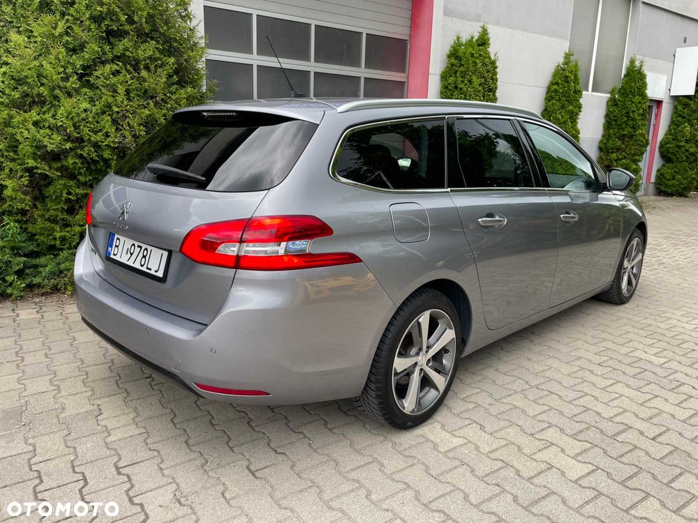 Peugeot 308 - 4
