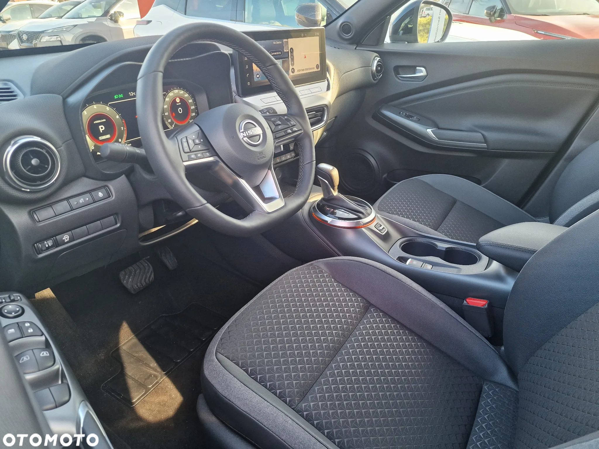 Nissan Juke 1.0 DIG-T N-Connecta DCT - 6