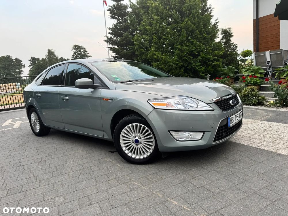 Ford Mondeo - 24