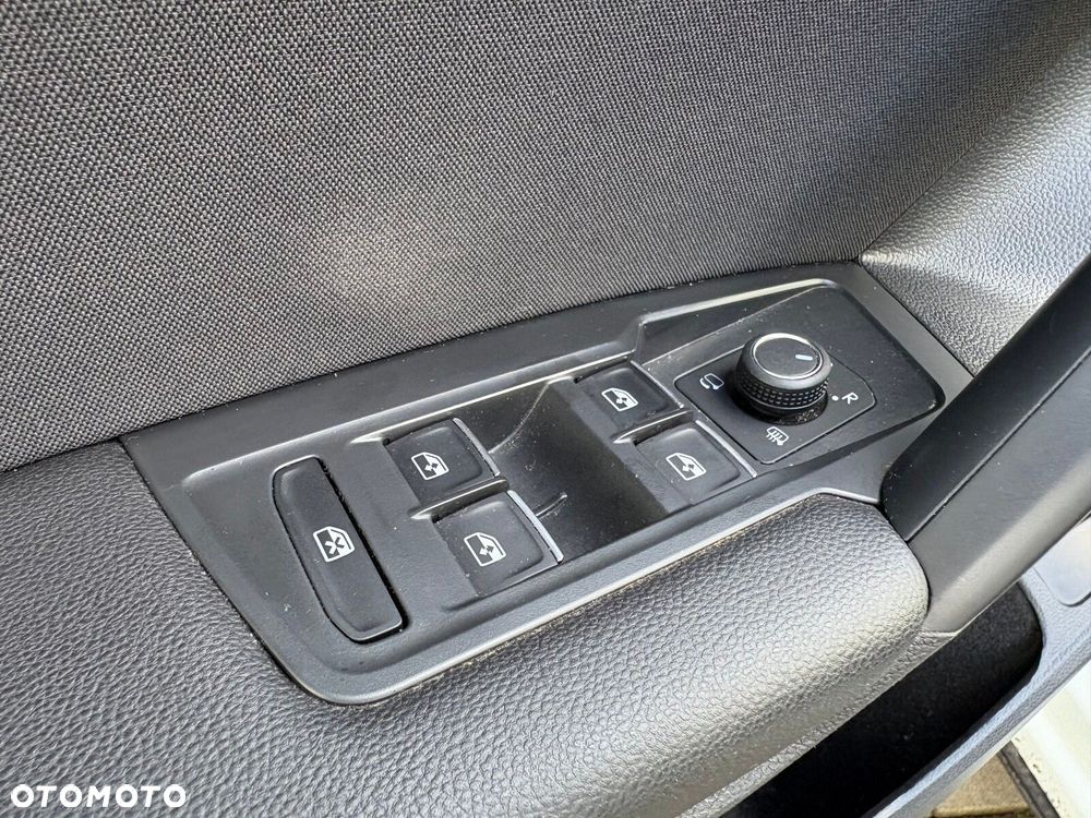 Volkswagen Tiguan - 23