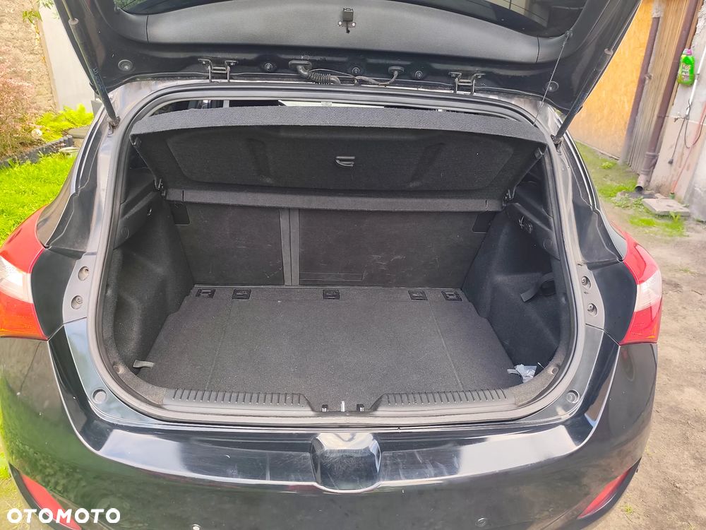 Hyundai i30 1.4 Classic - 12