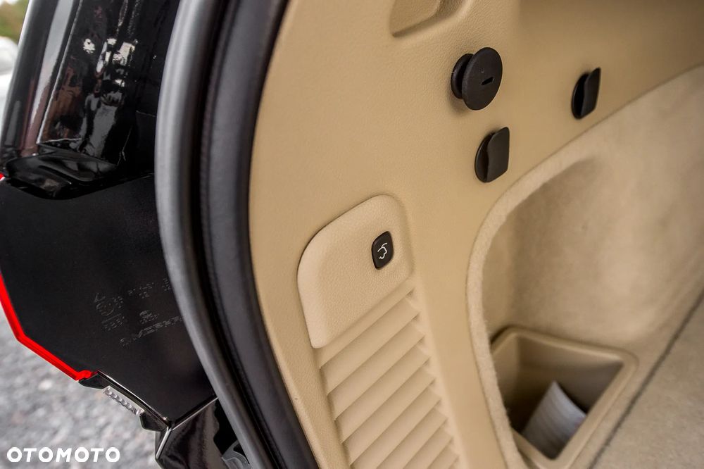 Jeep Grand Cherokee 3.0 CRD Overland - 32