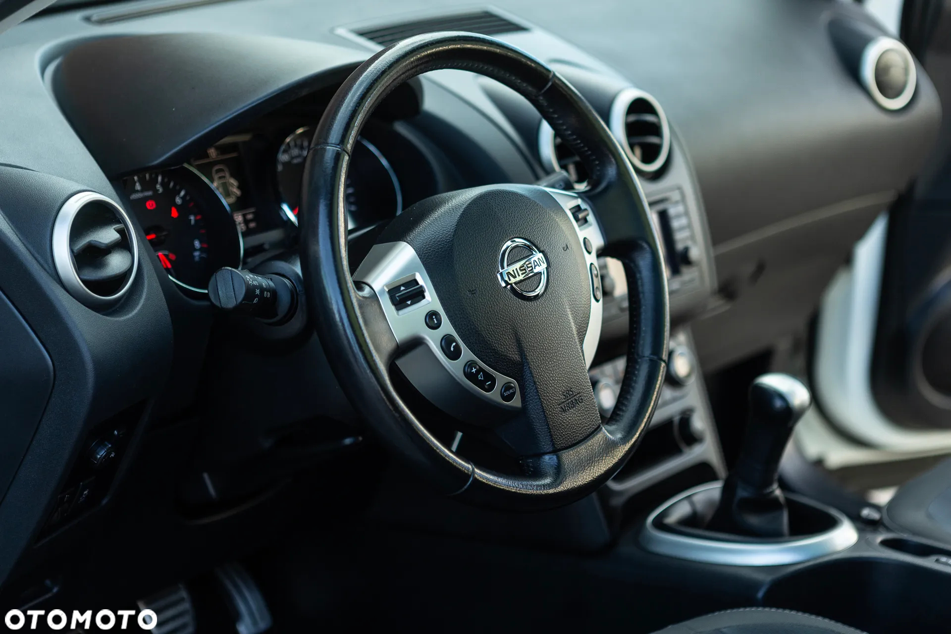 Nissan Qashqai 1.6 Tekna - 23