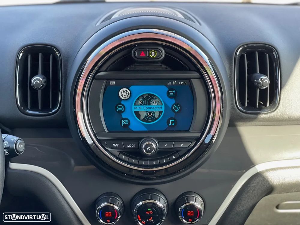 MINI Countryman Cooper SE ALL4 Auto - 24