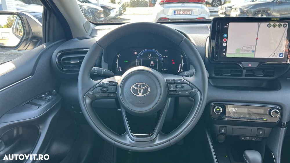 Toyota Yaris 1.5 VVT-i HSD Dynamic - 8