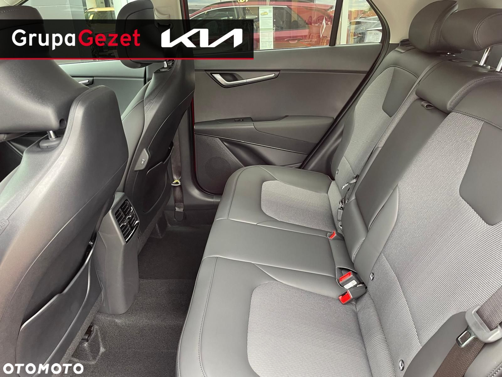 Kia Niro - 18