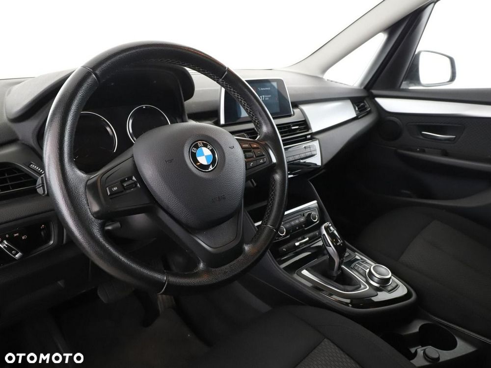 BMW Seria 2 218d xDrive - 15