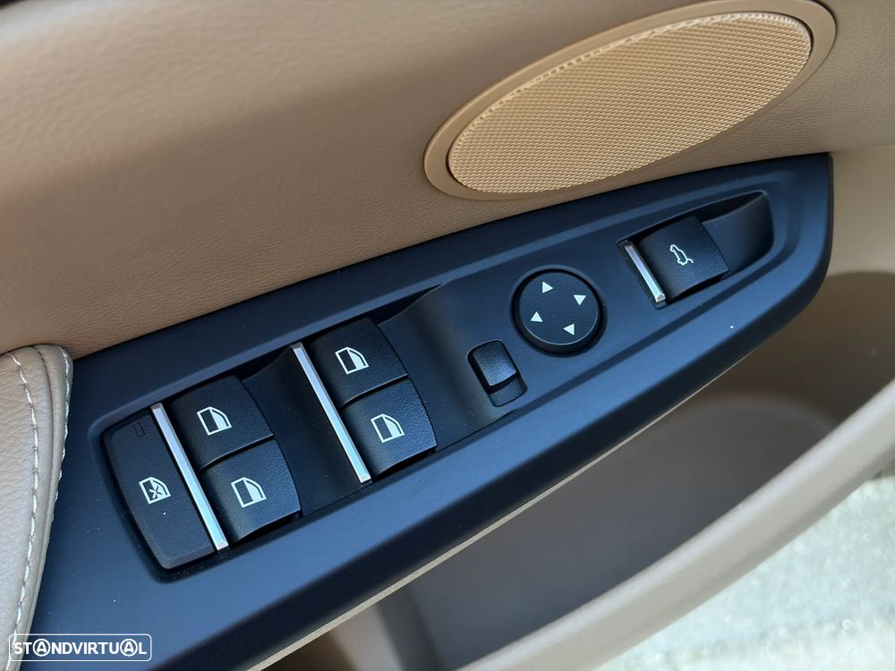 BMW X3 18 d sDrive Auto - 28