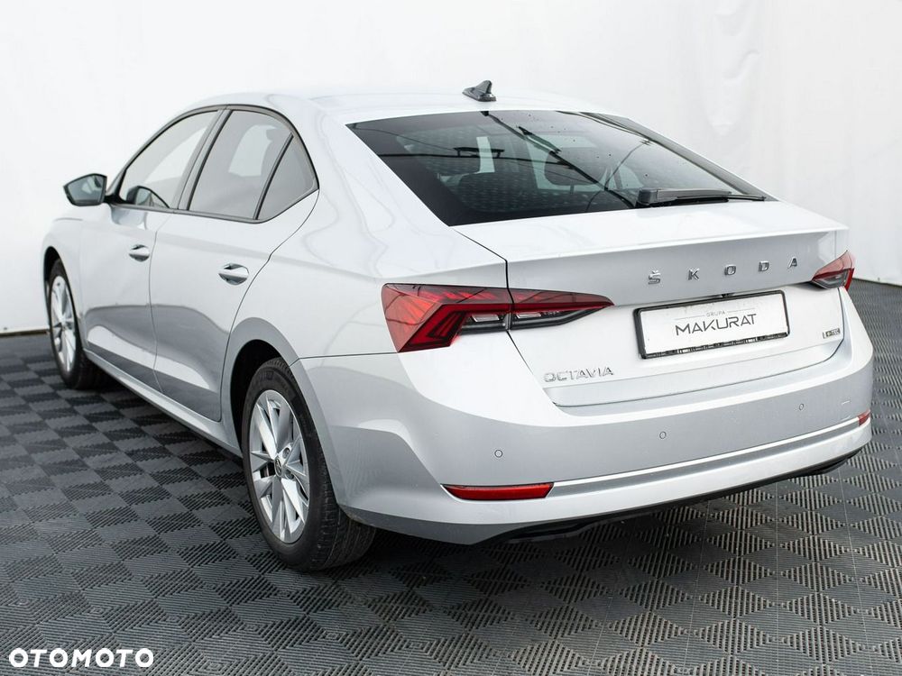 Skoda Octavia 1.5 TSI e-TEC DSG Ambition - 5