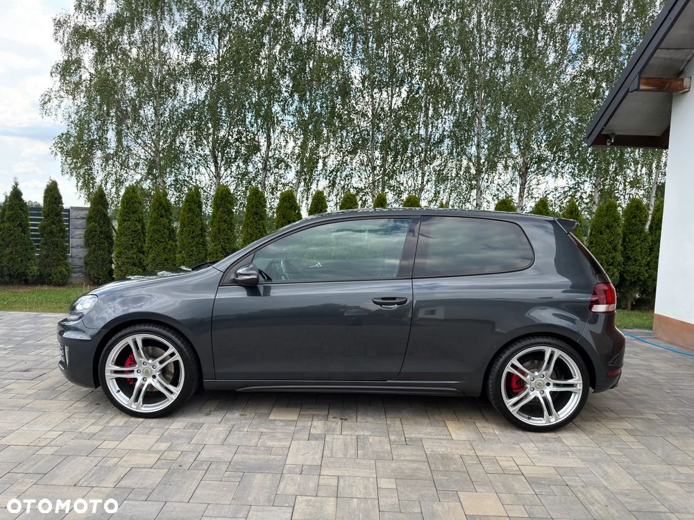 Volkswagen Golf 2.0 GTI - 16