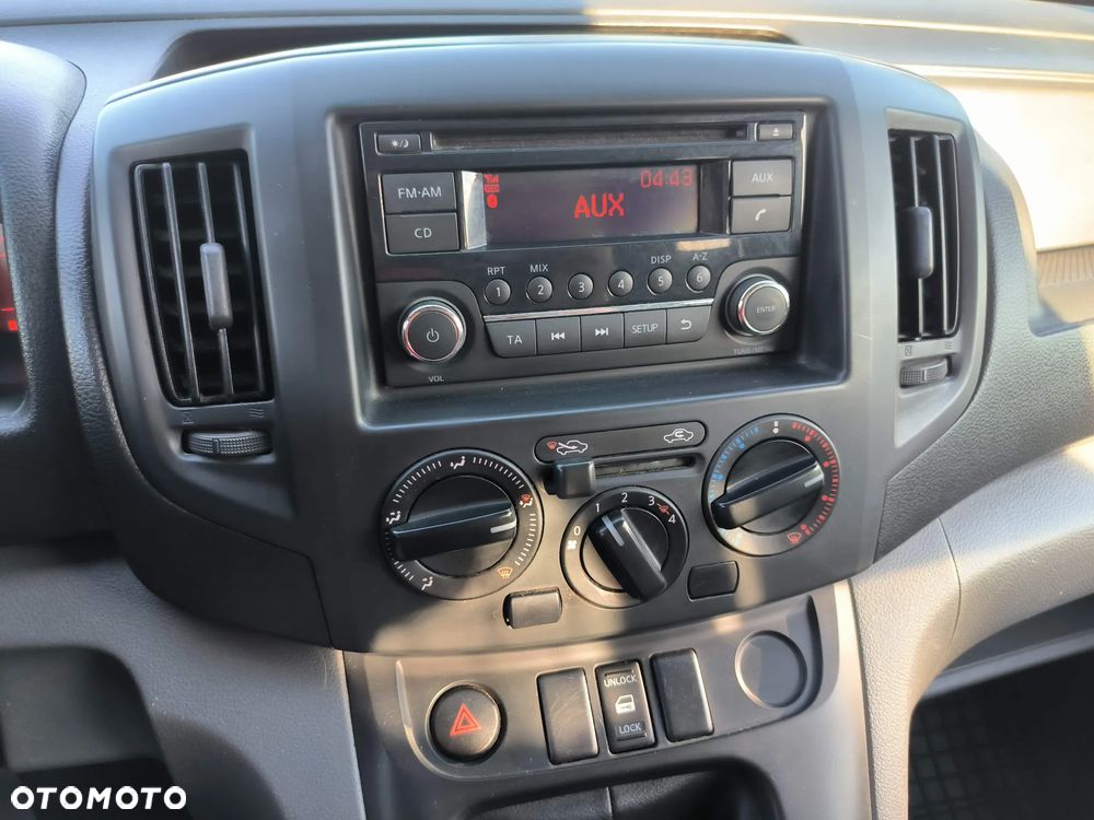 Nissan NV200 - 19