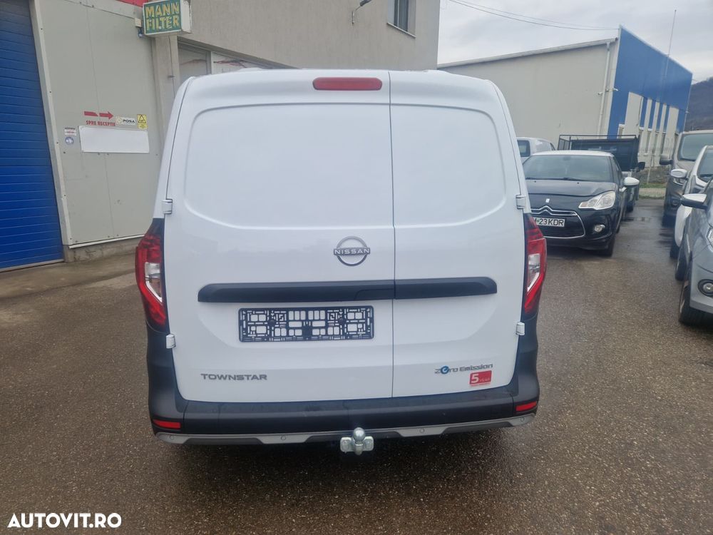 Nissan NX8 - 15