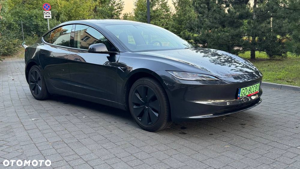 Tesla Model 3 Langstreckenbatterie Allradantrieb Dual Motor - 3