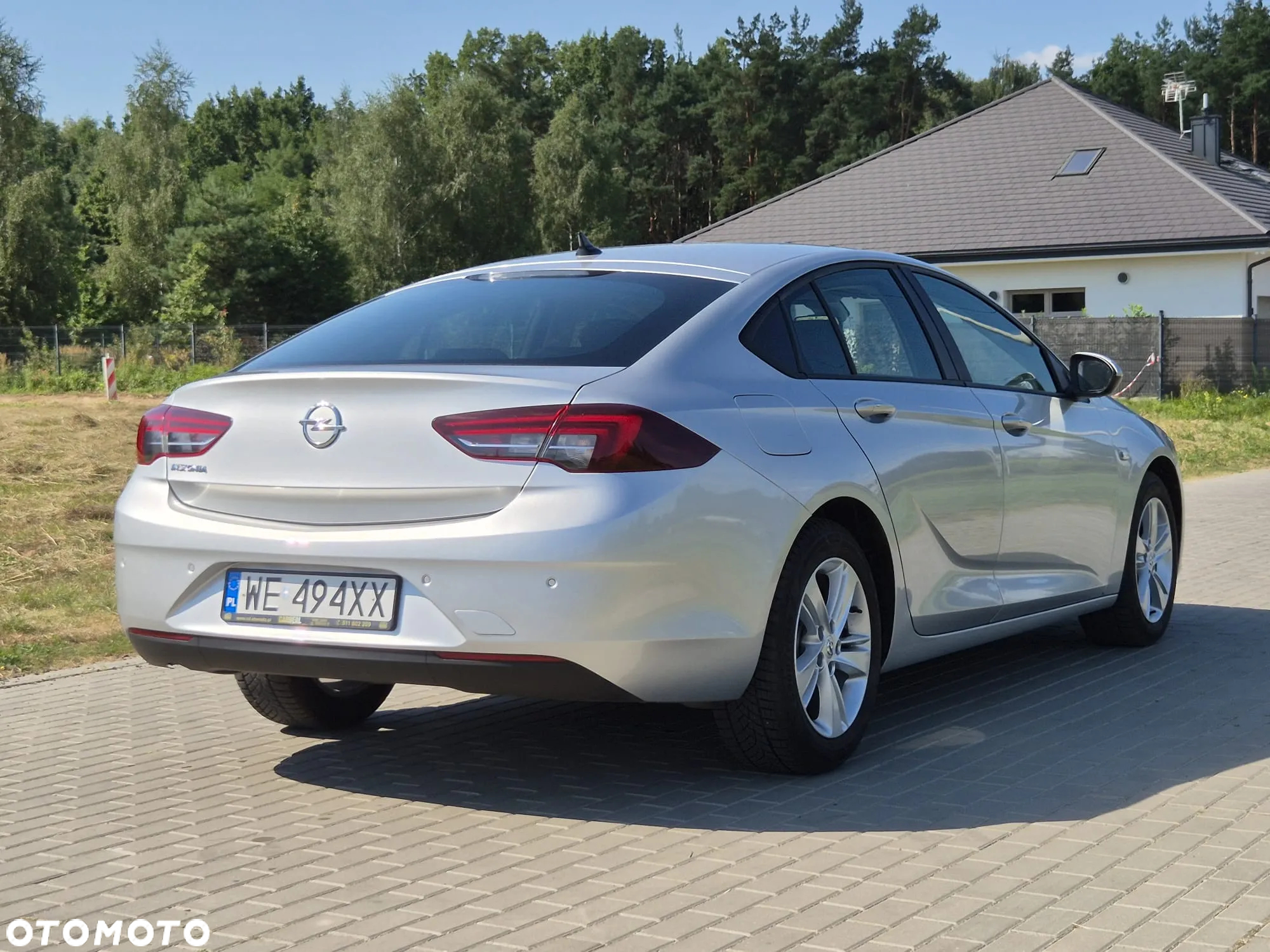 Opel Insignia 1.6 CDTI Enjoy S&S - 4