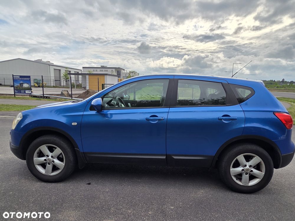 Nissan Qashqai - 2