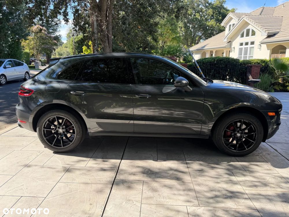 Porsche Macan S - 5