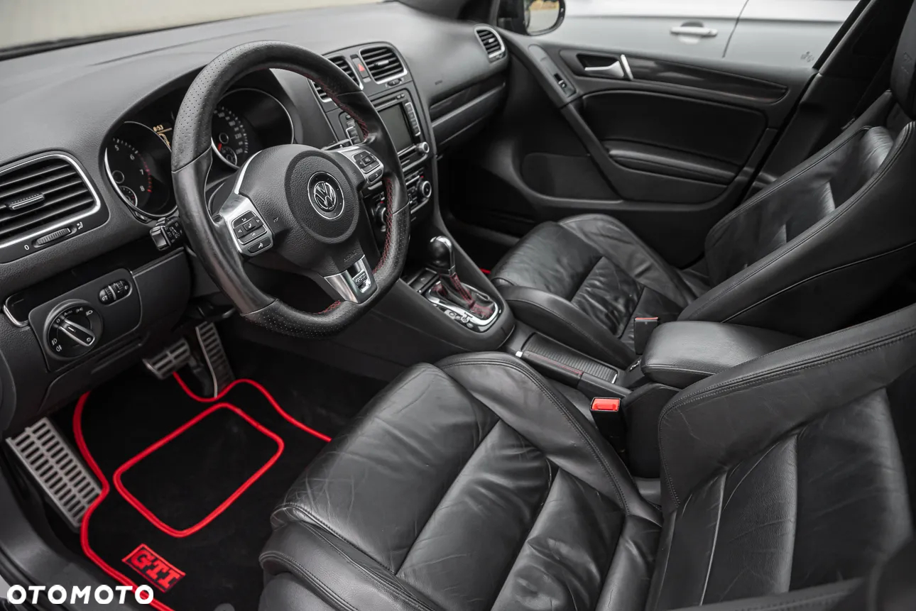 Volkswagen Golf VI 2.0 TSI GTI 35 DSG - 16