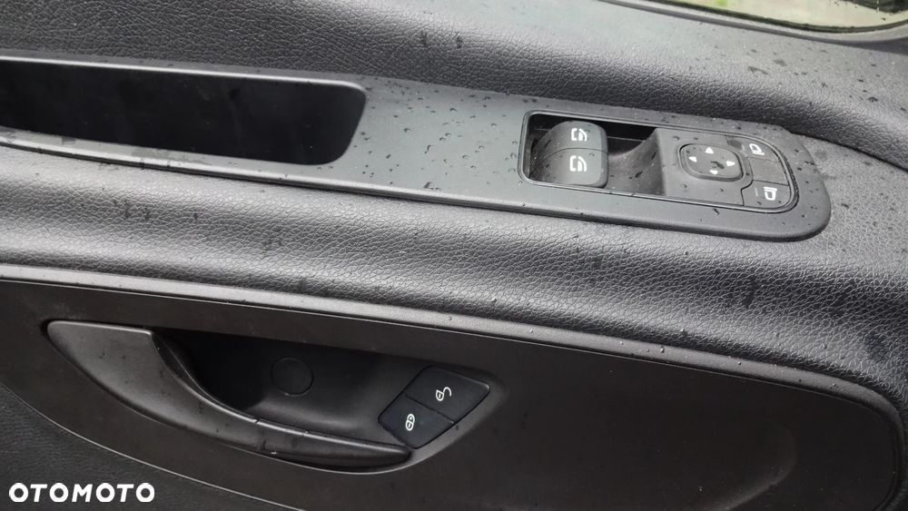 Mercedes-Benz SPRINTER - 19