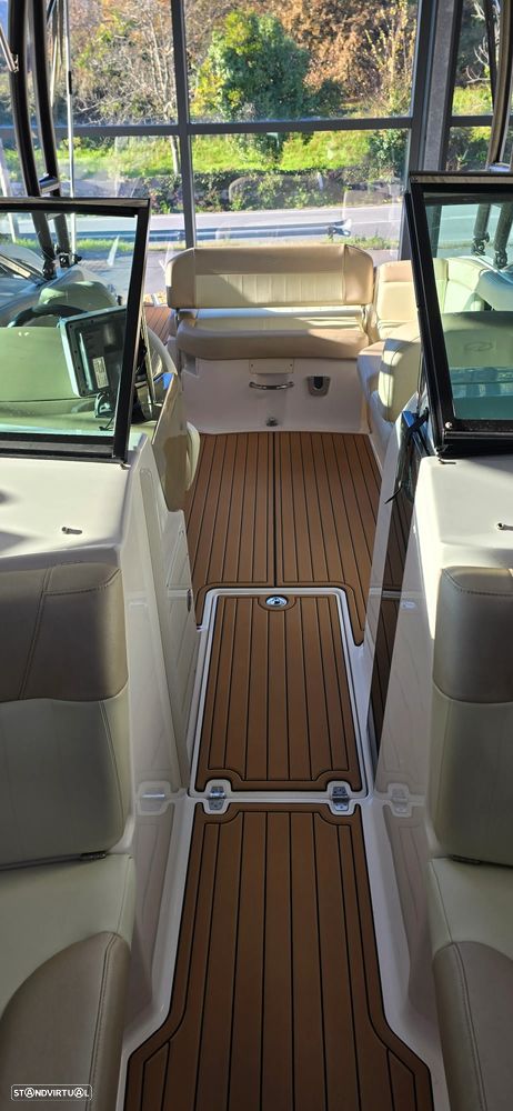 Regal 2520 fasdeck - 14