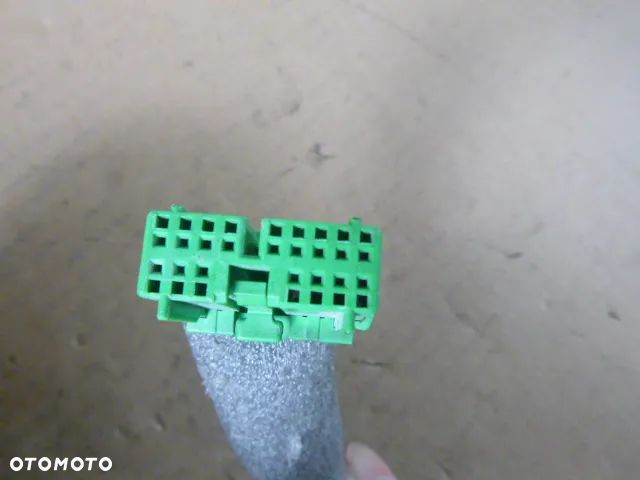 LUSTERKO LEWE ELEKTRYCZNE VOLVO S60 I 00-10 - 11