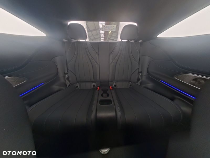 Mercedes-Benz CLE 300 4Matic 9G-TRONIC Edition AMG Line - 9