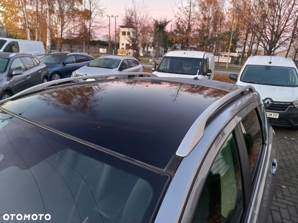 Nissan Qashqai 2.0 dCi 4x4 Tekna - 11