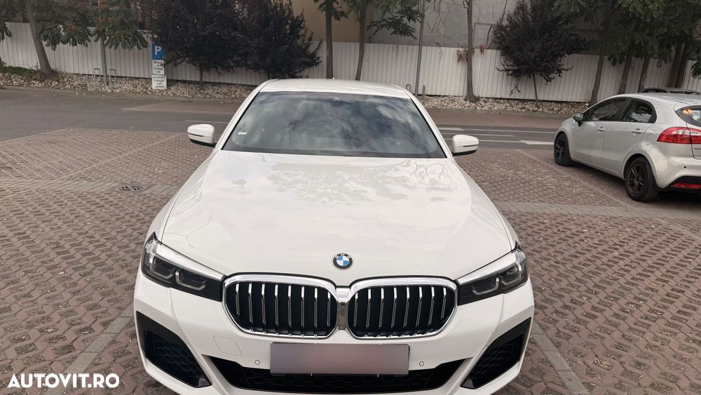 BMW 5 Series 2022 — imagine 13