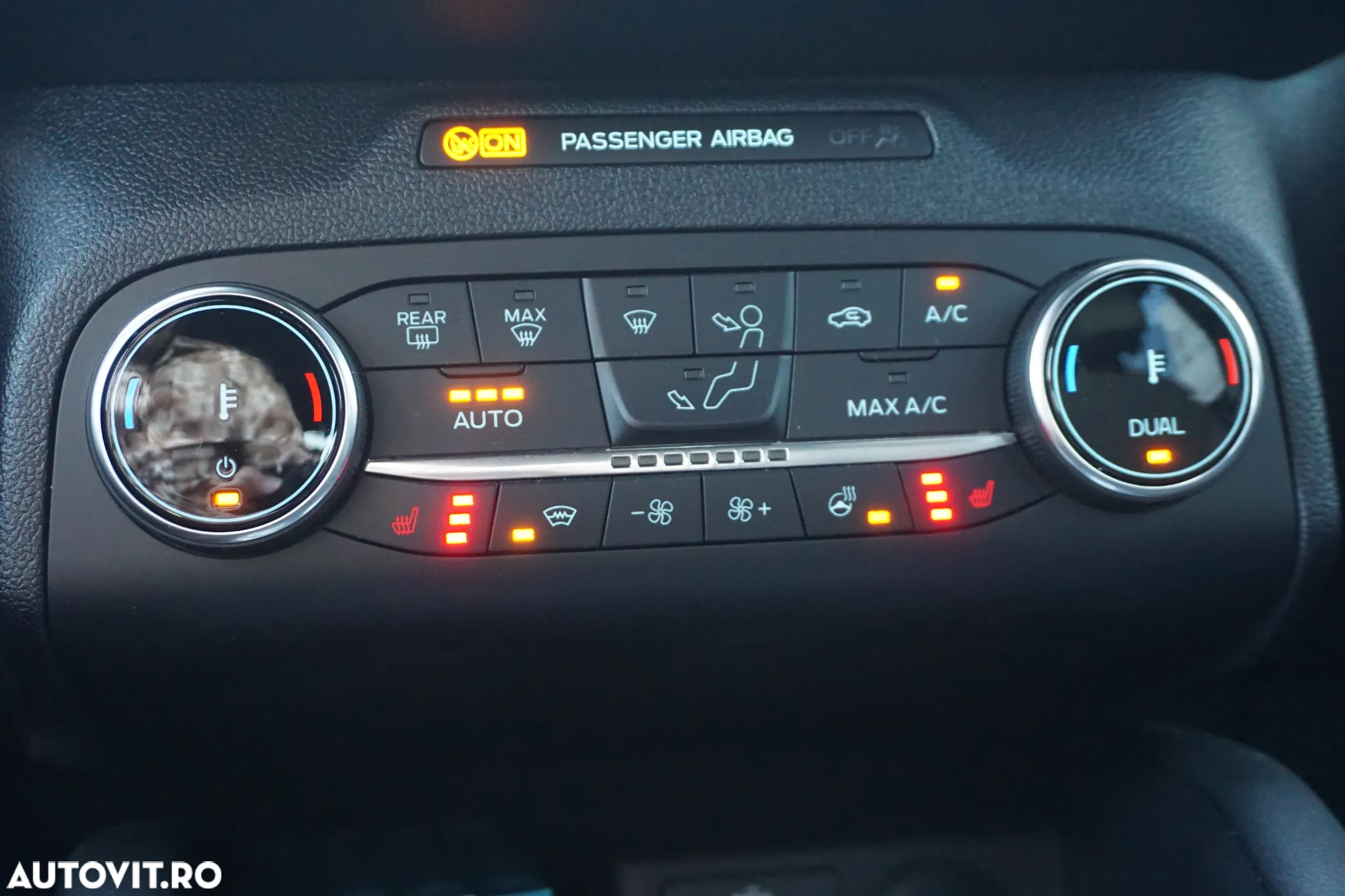 Ford Kuga 2.5 Duratec FHEV AWD ST Line X - 12