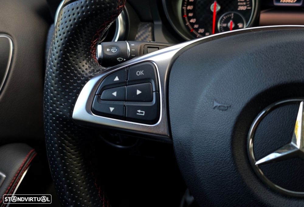 Mercedes-Benz A 180 d AMG Line - 24