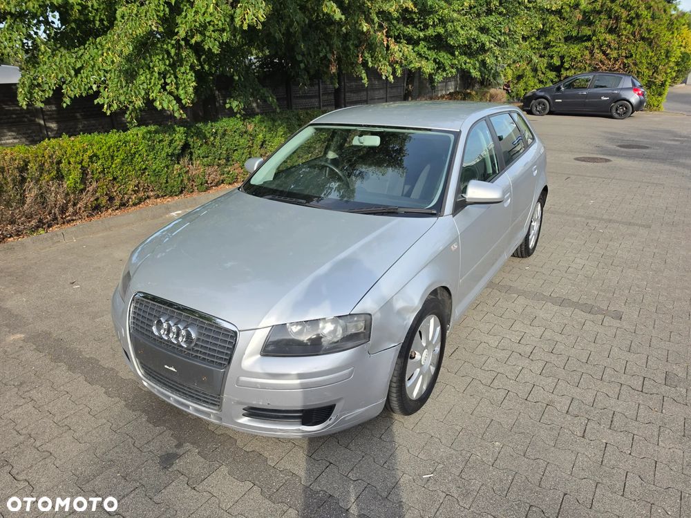 Audi A3 Sportback 1.6 Ambiente Tiptr - 1