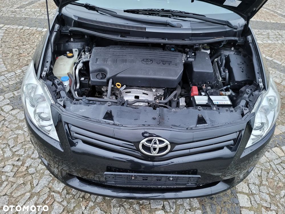 Toyota Auris 1.33 VVT-i Edition - 24