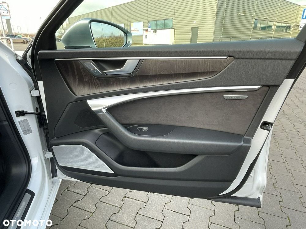 Audi A6 Avant 40 TDI S tronic sport - 32