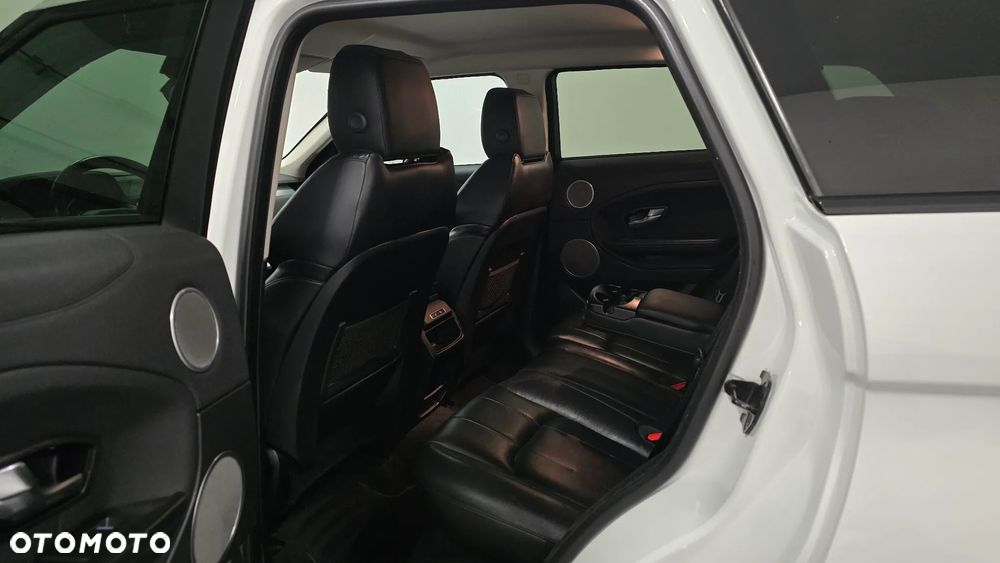 Land Rover Range Rover Evoque 2.0 D150 R-Dynamic - 6