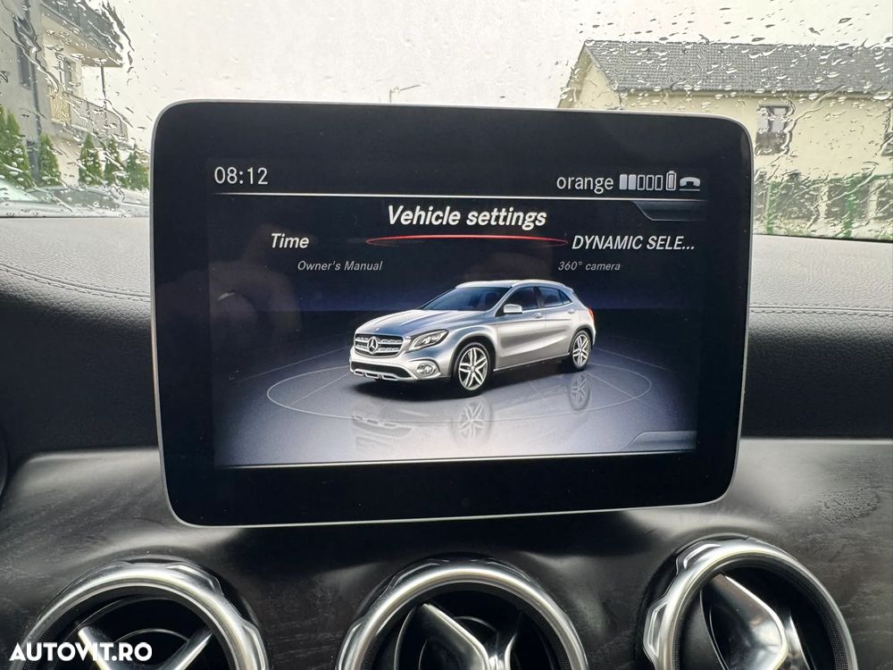 Mercedes-Benz GLA 250 4MATIC Aut. - 25