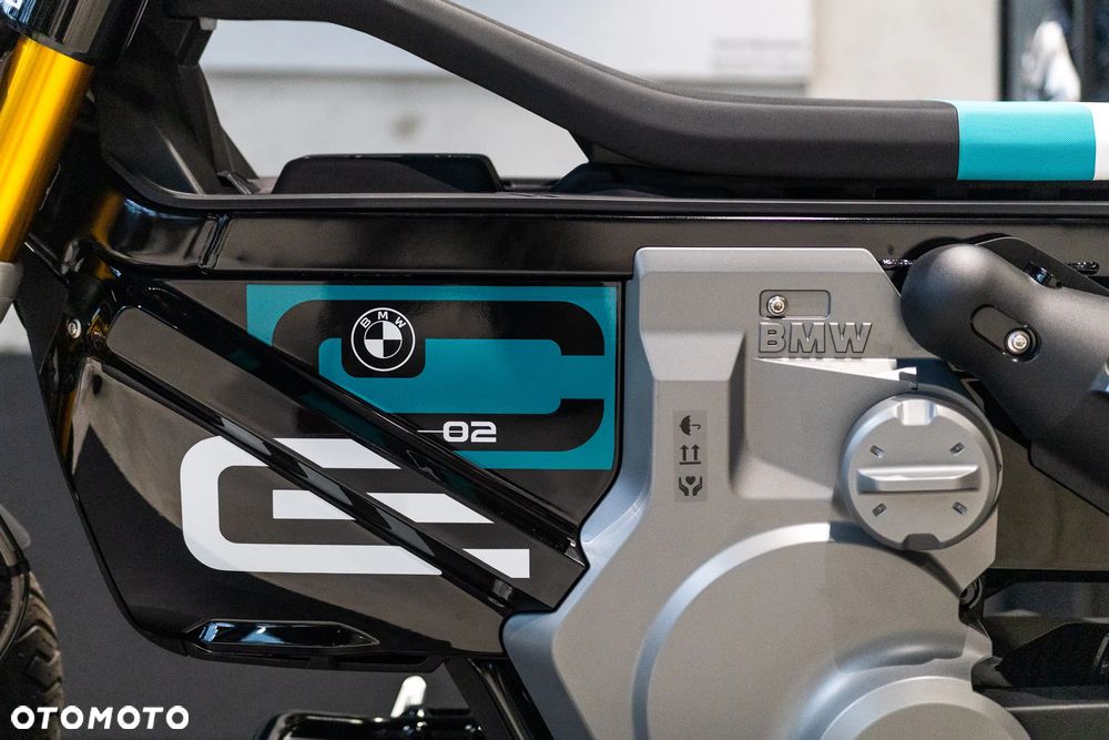 BMW CE 02 - 2