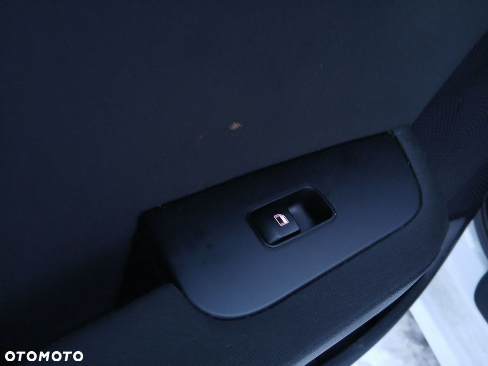 Kia Ceed 1.5 T-GDI M - 18