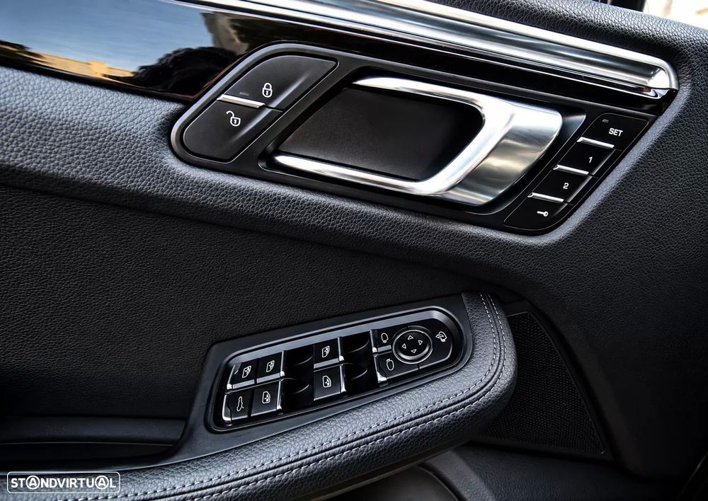 Porsche Macan S - 16