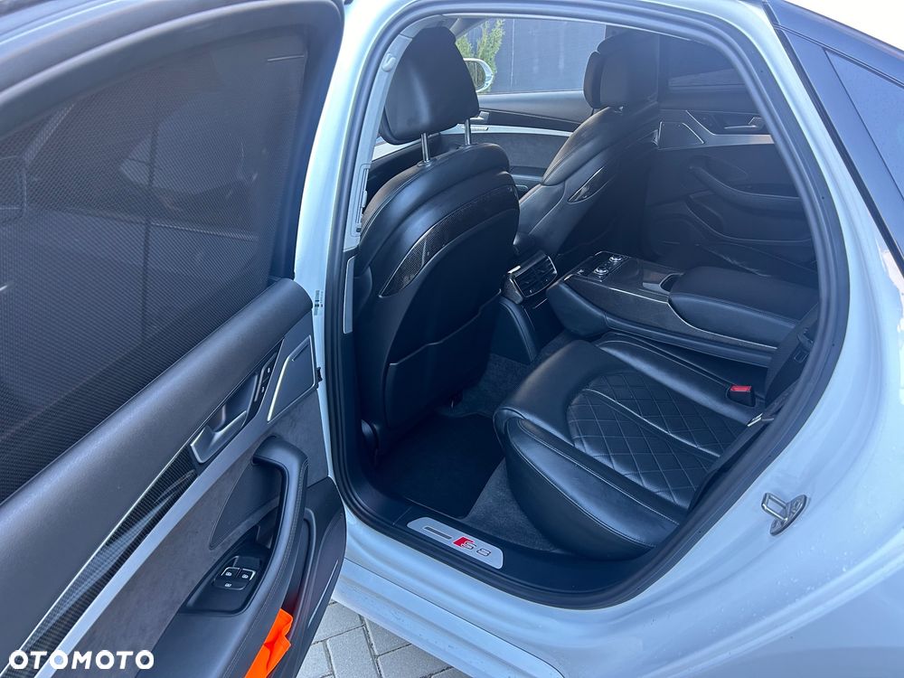 Audi S8 Plus 4.0 TFSI Quattro - 14
