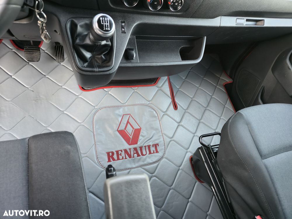 Renault Master - 22