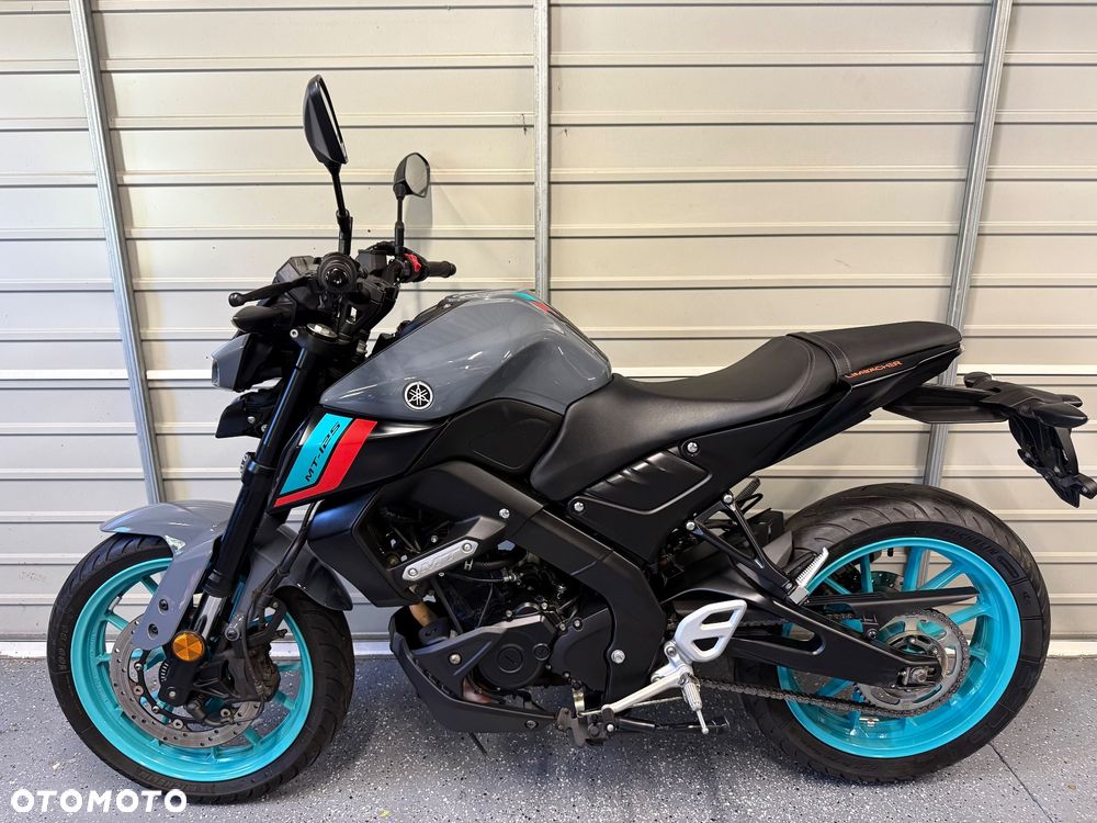 Yamaha MT - 8